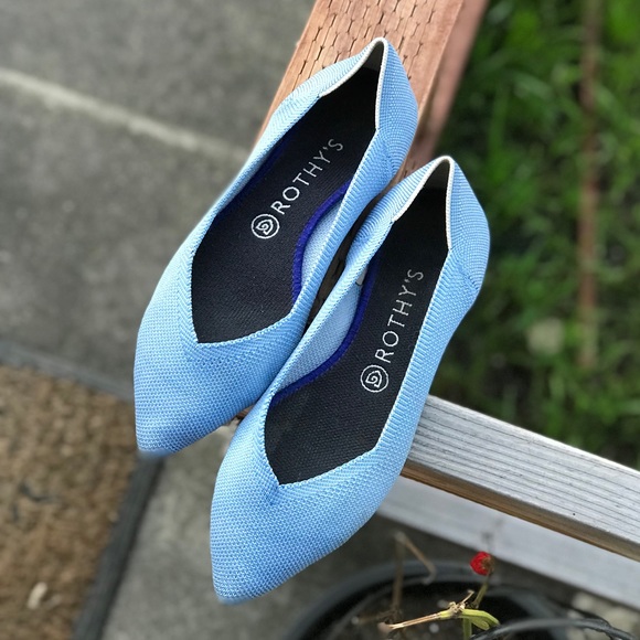 blue rothys